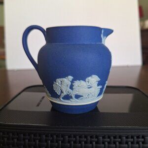 VINTAGE WEDGWOOD BLUE JASPERWARE CREAM PITCHER DARK BLUE WHITE FIGURES IN RELIEF